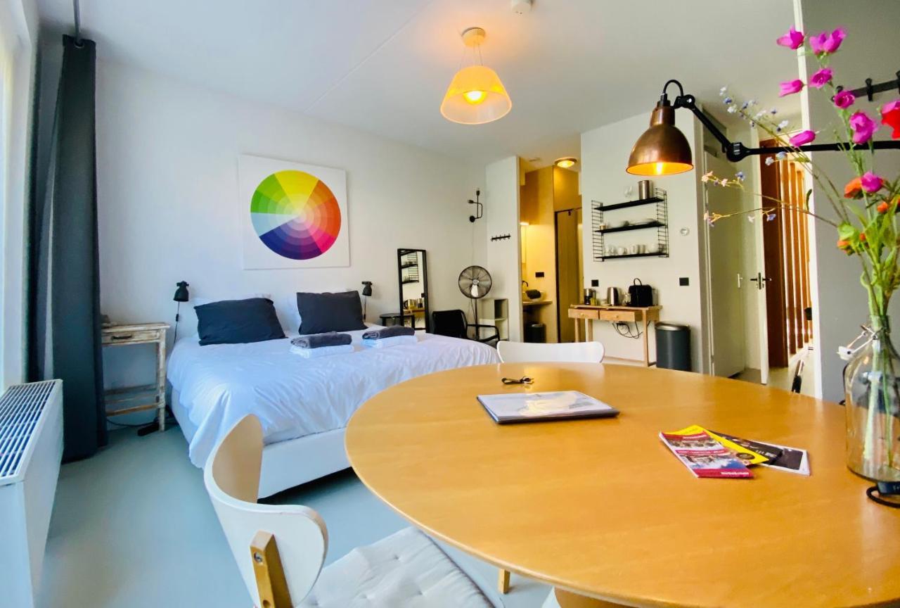 Private Studio With Free Car Parking Амстердам Екстер'єр фото