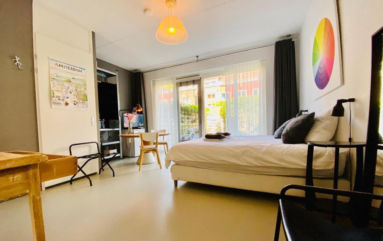 Private Studio With Free Car Parking Амстердам Екстер'єр фото